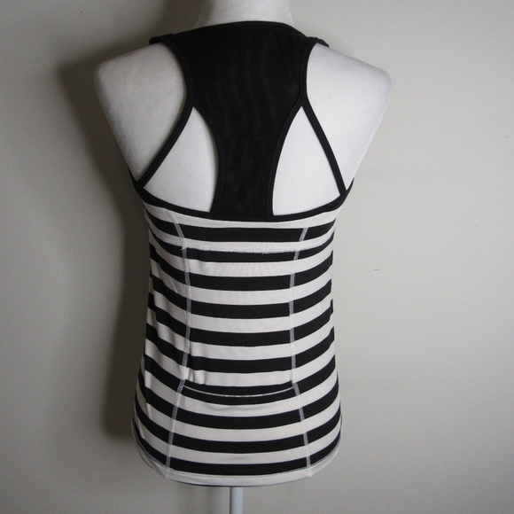ATHLETA STRIPE CHASE Black & White Tank SZ M - Picture 2 of 9